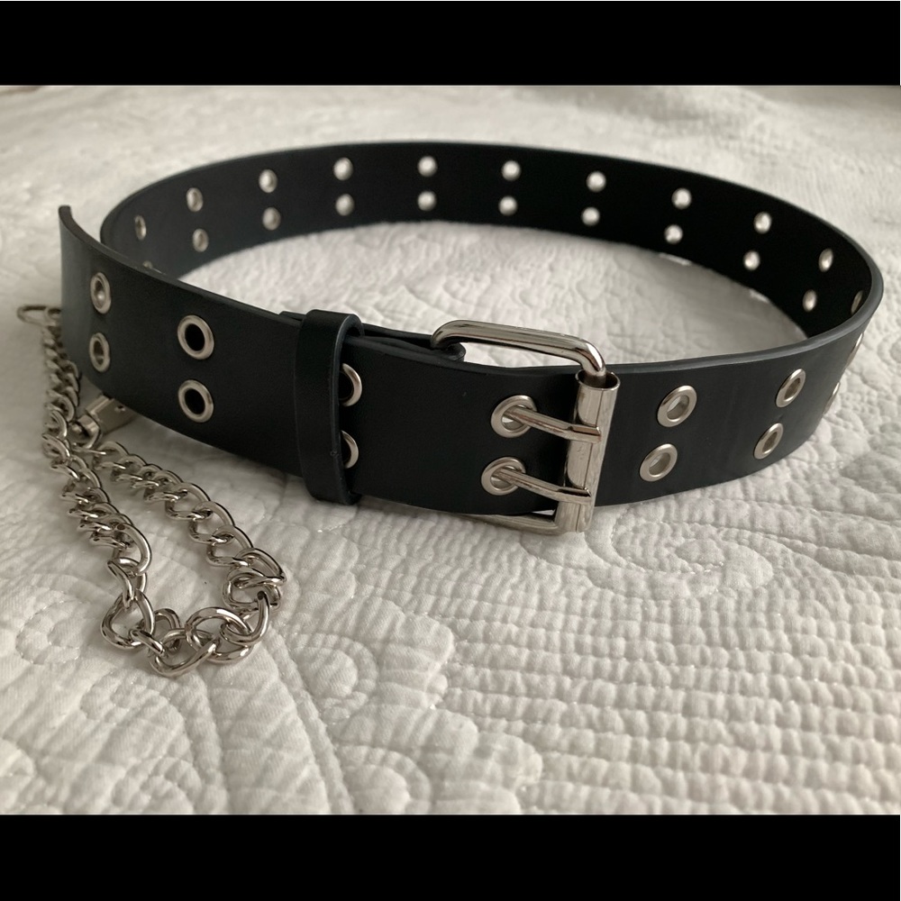 Belt with Chain